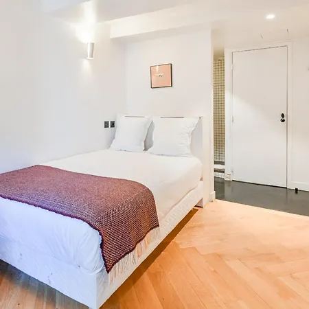 Hotel Habituel 4*