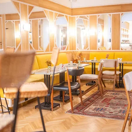 Habituel Hotel 4*