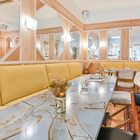 Habituel 4* Paris
