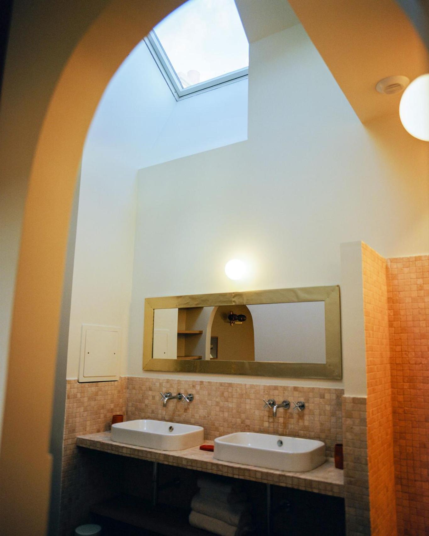 Hotel Habituel Paris